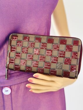 AUTHENTIC PRE-LOVED LOUIS VUITTON PAILLETTES SEQUIN DAMIER EBENE ZIPPY WALLET